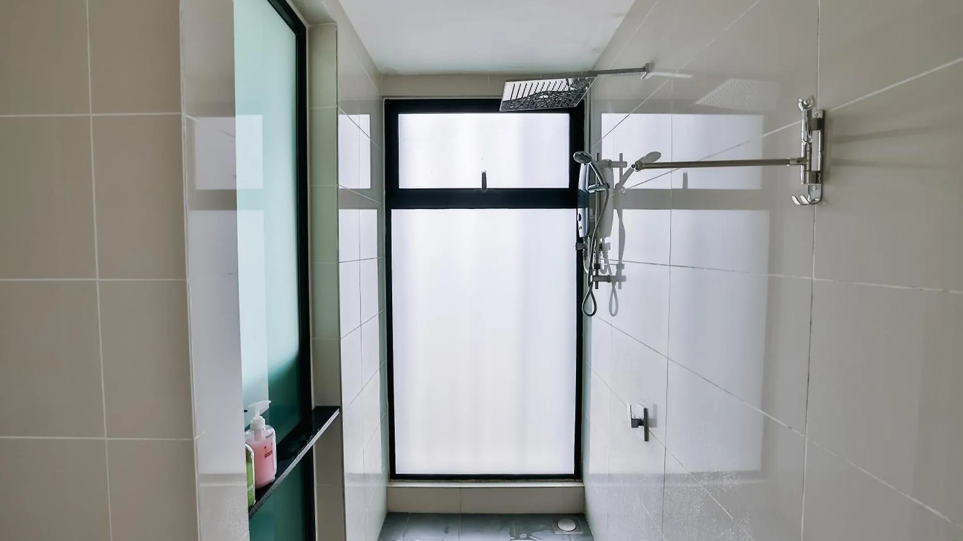 Apartment Mid Valley Southkey Mosaic 2Br With Wifi 5-7Pax Johor Bahru